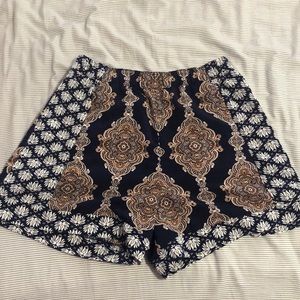 H&M Conscious Patterned Shorts